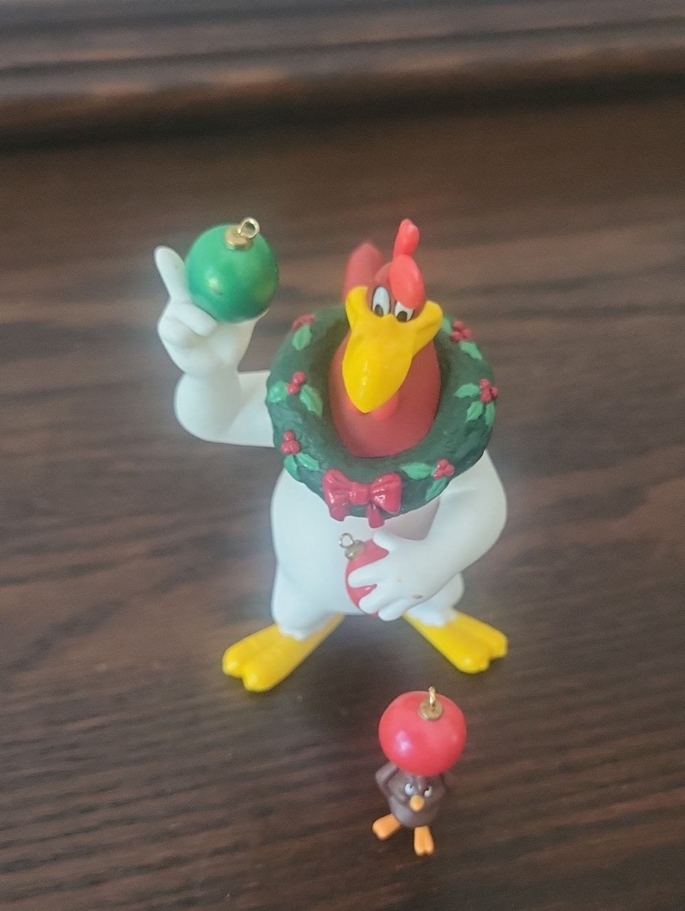 Hallmark / Warner Bros. Foghorn Leghorn  & Henery Hawk Ornament Set 1996
